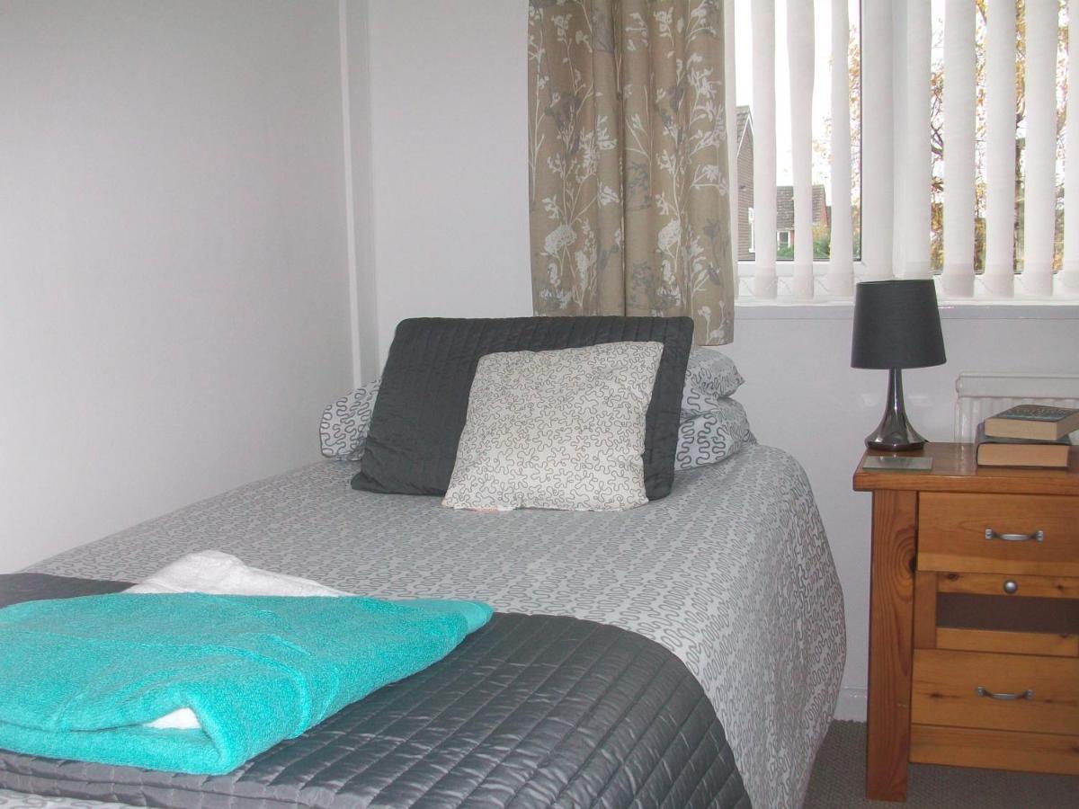 Number 8 With Free Parking Vila Bury St. Edmunds Exterior foto
