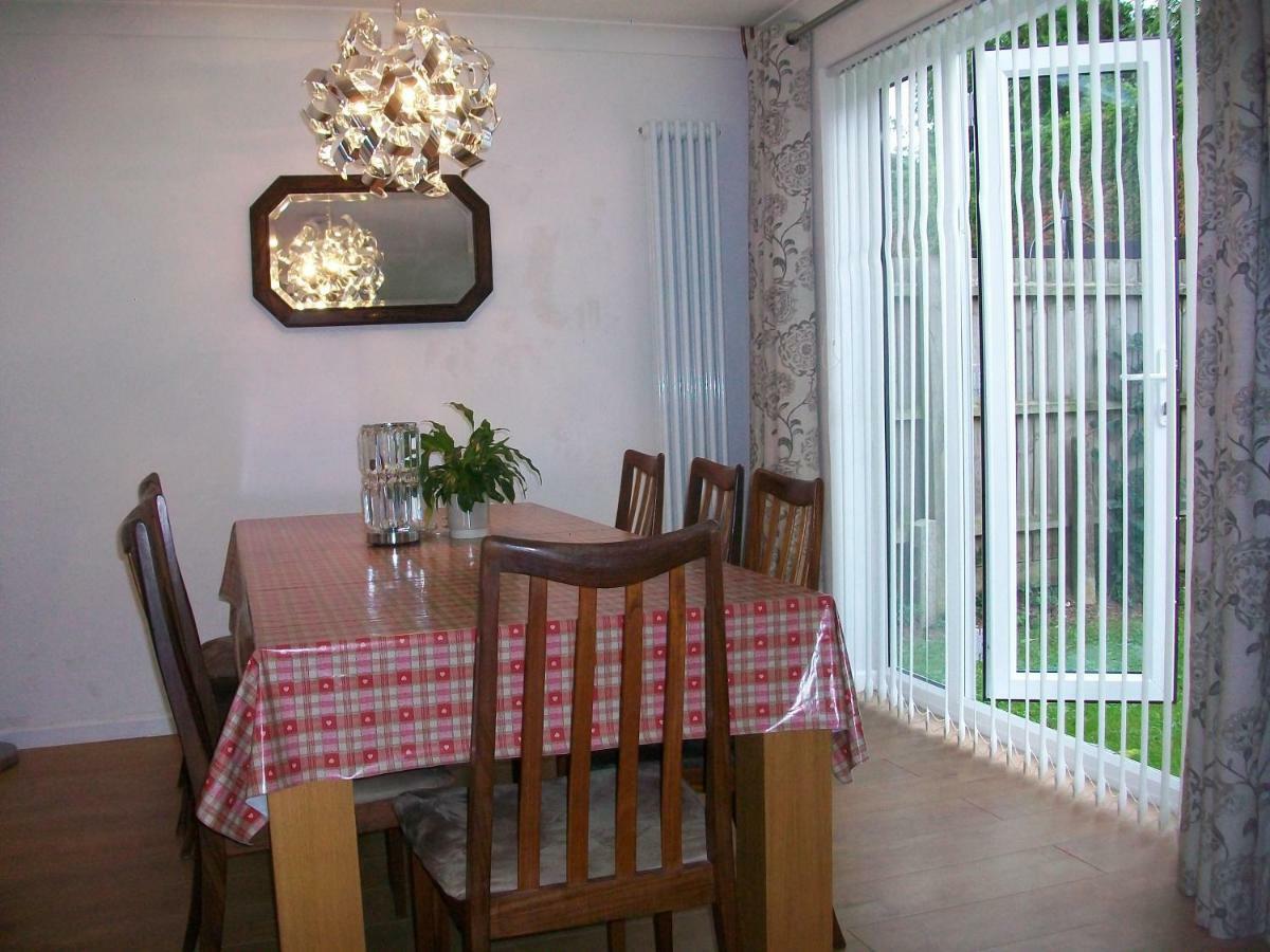 Number 8 With Free Parking Vila Bury St. Edmunds Exterior foto